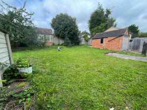 Photo 8- click for photo gallery